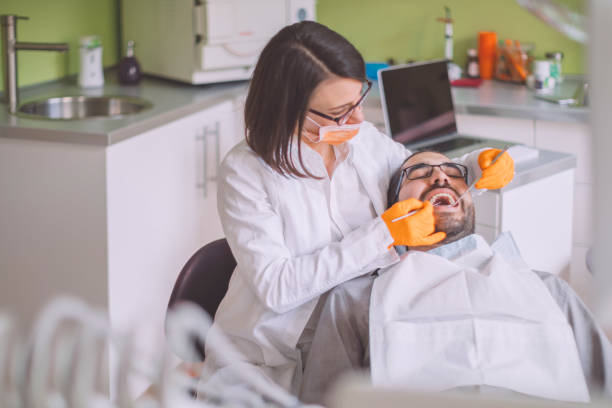 Best Emergency Dental Care for Broken or Chipped Teeth in Pinewood, FL